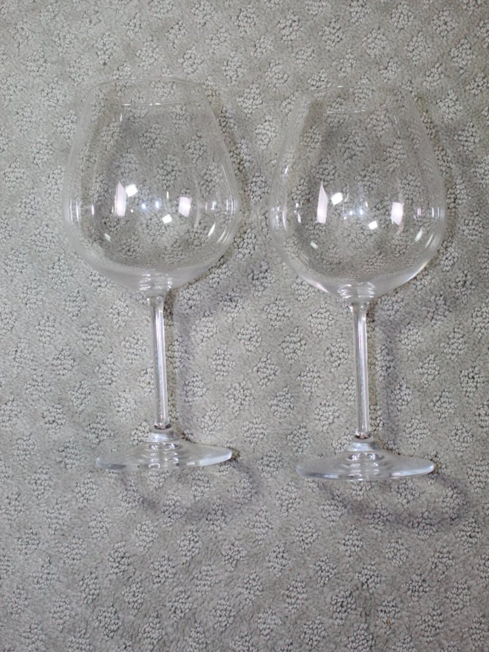 Mikasa Crystal Clear Wine Stemware 8.75" Set of 2 Glasses